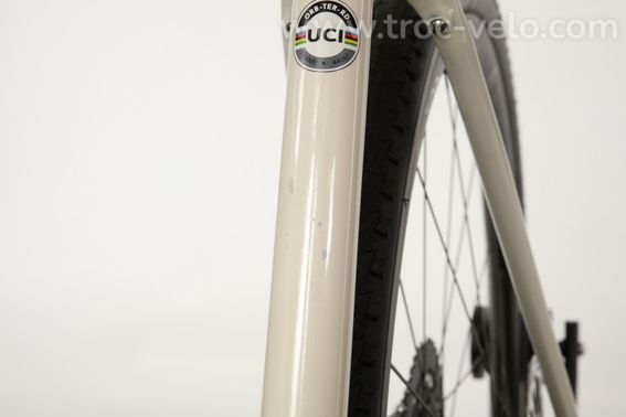 Velo De Gravel Orbea Terra M21eteam 1x Sram Force Xplr Etap Axs 12v 700 Mm Blanc Ivory 2025 T M 173 179cm Produit Reconditionne - 6