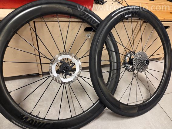 Vends Roues carbone MAVIC SLR45 Disc - roulements céramiques