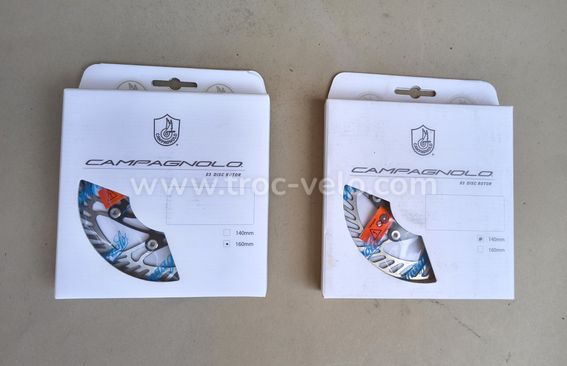 Deux disques de frein Campagnolo 03 AFS neufs