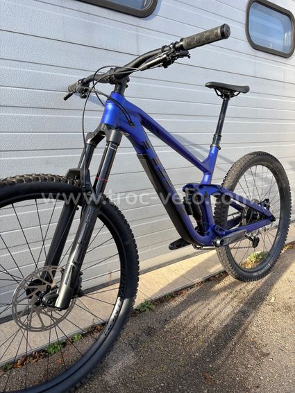 Trek Slash 8