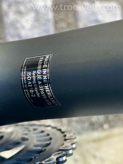 Giant FastRoad CoMax 1 (Carbone) – ROUES CARBONE SLR0 et SLR1 TUBELESS - 4