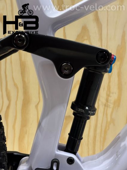 Cube Stereo Hybrid 140 HPC SL 750 Carbon 29 pouces VTT électrique Shimano XT 2022 - 10