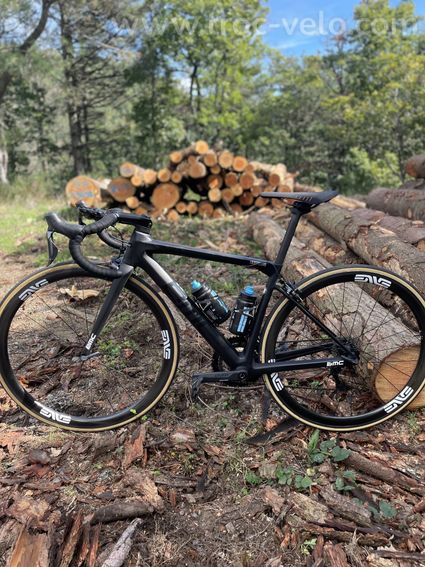 BMC (Victor Campenaerts)