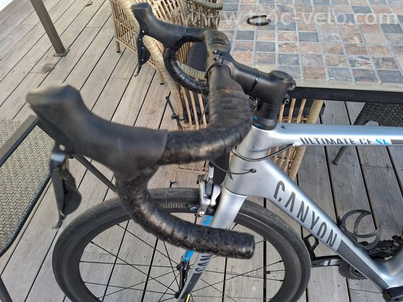 Canyon ultimate CF SL carbone avec jantes carbones - 7