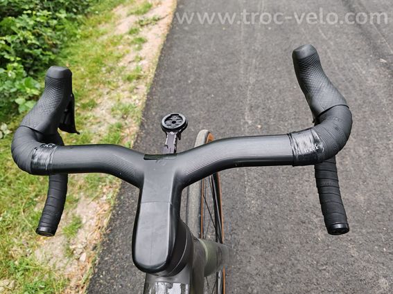 SCOTT ADDICT RC 15 – HMX – ULTEGRA Di2 – ROVAL C38 – COCKPIT SYNCROS CRESTON iC SL - 10