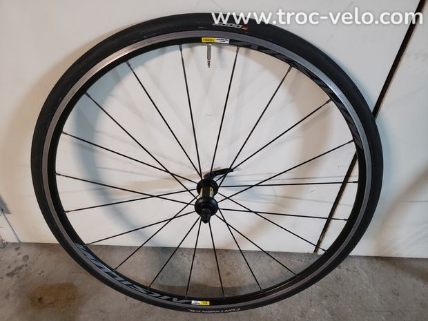 Paire roues Mavic Aksium + cassette - 7