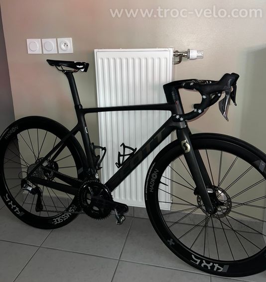 Scott Addict RC 15 2023 Taille M (54) – Ultegra Di2 12v – Roues Swiss Side Carbone  - 2