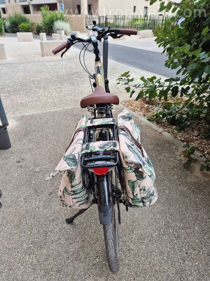 Vélo de ville électrique Bicyklet Camille – 411 km – État proche du neuf - 2