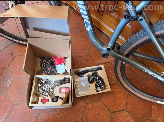 Specialized epic s works LTD optimisé 8 ultra léger et quasi neuf - 10