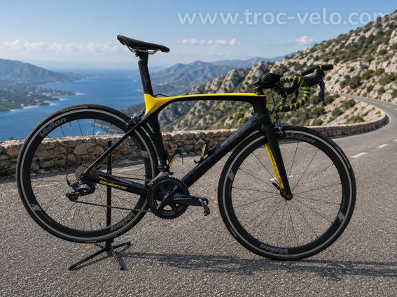 Lapierre Xelius SL 600 Ultegra R8000 – 2 paires de roues (Carbone + Alu) – Équipement haut de gamme - 2
