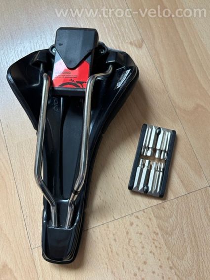 Selle Prologo Scratch M5 Tirox Noir état neuf - 4