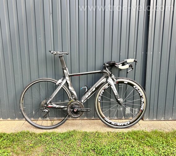 Vélo de chrono BH GC Aéro