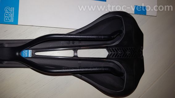 Selle PRO Turnix Team 132mm avec rails carbone – excellent état - 3