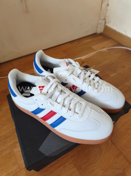 Adidas velosamba