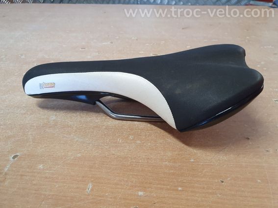 Fizik fi'zi:k Nisene rails titane titanio VTT route - 2
