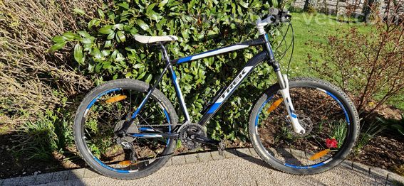 VTT TREK 4700
