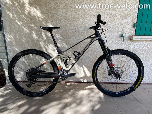 Mondraker Superfoxy carbone R - 6