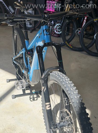 Pivot Shuttle AM - 4