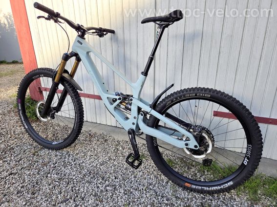 Lapierre Spicy CF 8.9 (2025) - Taille L - Mullet 27,5/29 - État NEUF - 3
