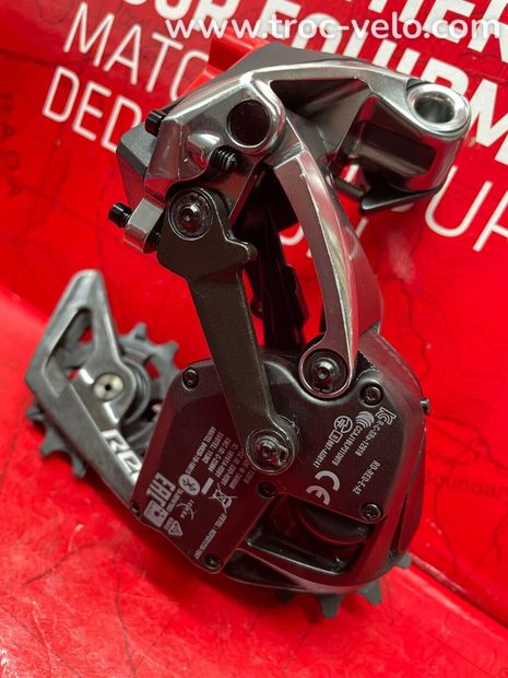 Dérailleur arrière Sram Red Etap (A2 nouvelle version ) capacité 11sp - 33t - 2