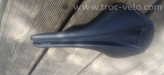 Selle fizik antares r5
