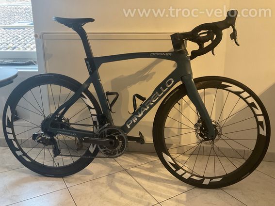 Vélo de route Pinarello F12 T55