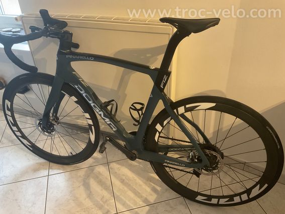 Vélo de route Pinarello F12 T55 - 2