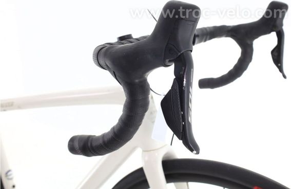 Produit Reconditionne    Specialized Aethos Di2 12v    Blanc   Velo De Route   Tres Bon Etat - 6