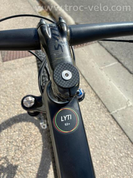 VTT Lyti 29 full carbone - 11