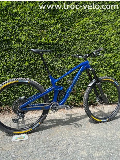 VTT enduro Trek slash 8 2023 - 1