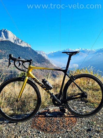 Giant TRC Advanced SL / Cadre Team PRO CCC