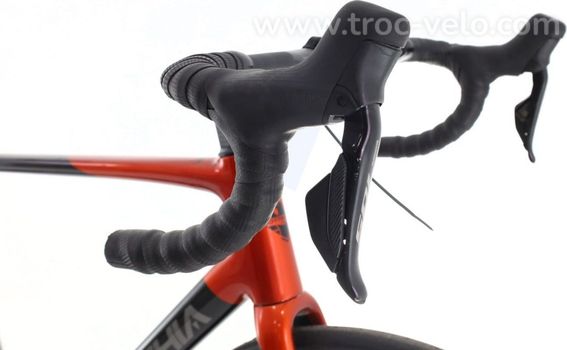 Produit Reconditionne    Bottecchia 8avio Ultimate Di2 12v    Noir   Velo De Route   Tres Bon Etat - 6