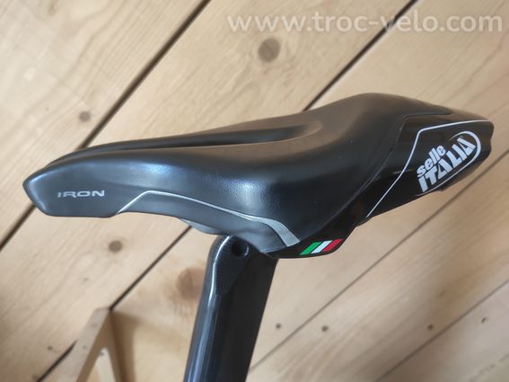 Selle ITALIA IRON - 2