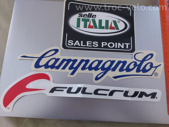 3 autocollants campagnolo fulcrum selle italia
