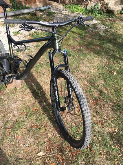VTT tout suspendu GIANT Trance 29 1 - 2