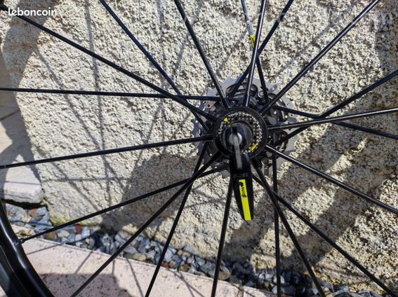 Paire de roues vélo Mavic - 3