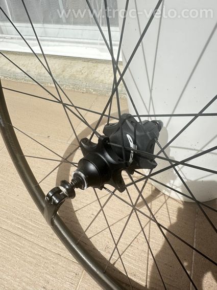 Roue arrière Zipp 202 NSW carbone – frein à patins - 5