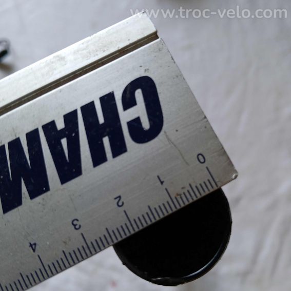 TUBE DE SELLE SANS MARQUE - 2