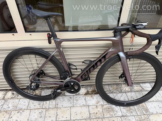 Vends Vélo Giant propel advance 1 complet + une paire de roues DT SWISS neuves - 13