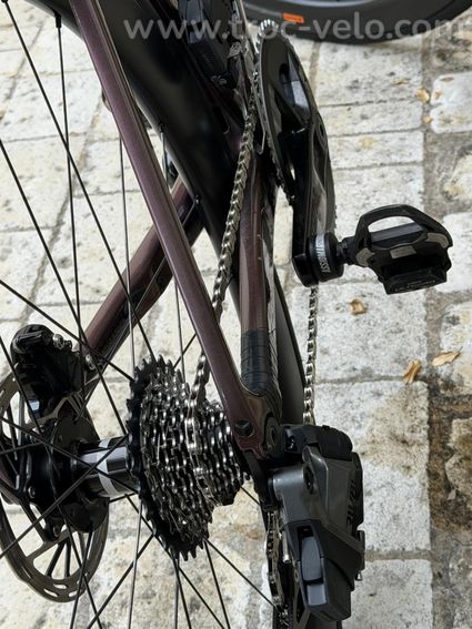 Vends Vélo Giant propel advance 1 complet + une paire de roues DT SWISS neuves - 14