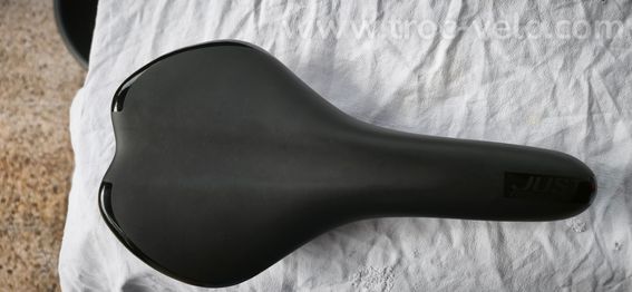 Vend selle de marque Moustache - 6