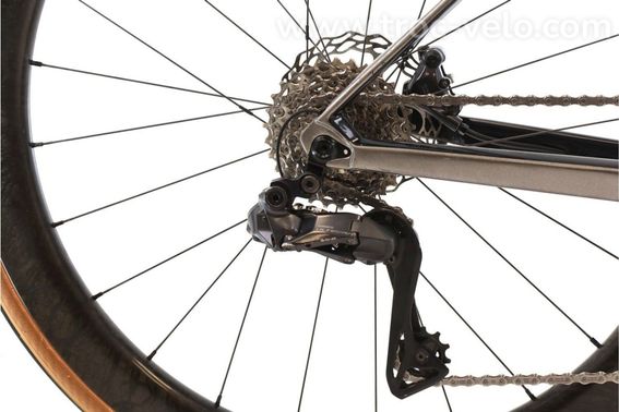 Produit Reconditionne    Bmc Roadmachine 01 Di2 12v    Gris   Velo De Route   Tres Bon Etat - 3