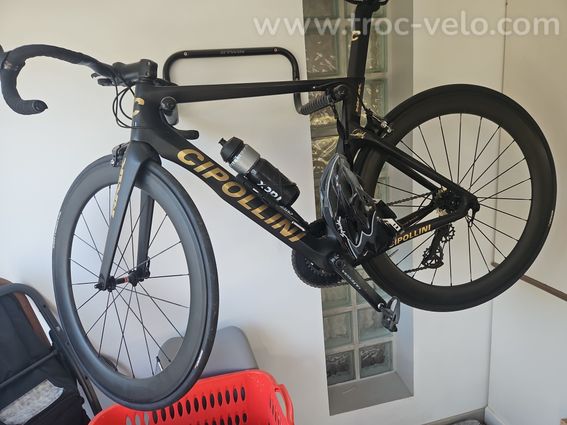 Vend vélo route cipolinni nk1k