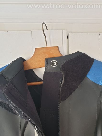 Vends combinaison triathlon de la marque Orca, modèle Equip. Taille 10. - 11