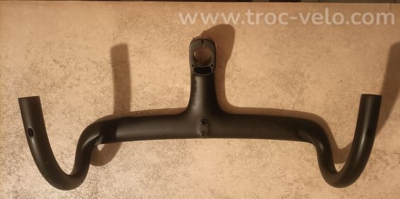 Cintre Combo aéro ADRIS potence 115mm largeur 40cm