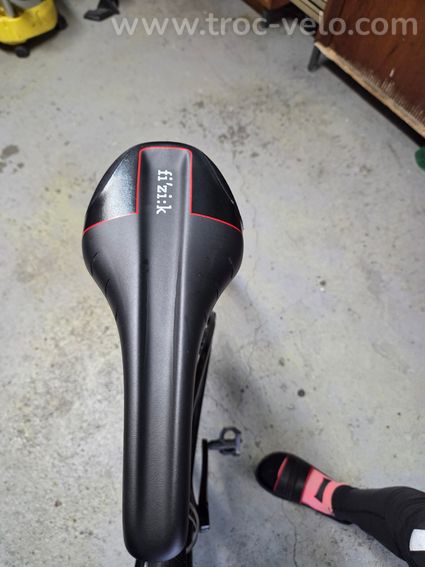 A vendre vélo scott addict rc pro 2022 cadre cassé pour pièces où à réparer ! !!! - 7