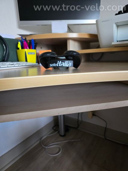 A vendre selle italia slr pro team - 2