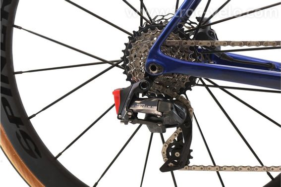 Produit Reconditionne    Canyon Ultimate Cf Slx 8 Axs 12v    Bleu   Velo De Route   Tres Bon Etat - 3
