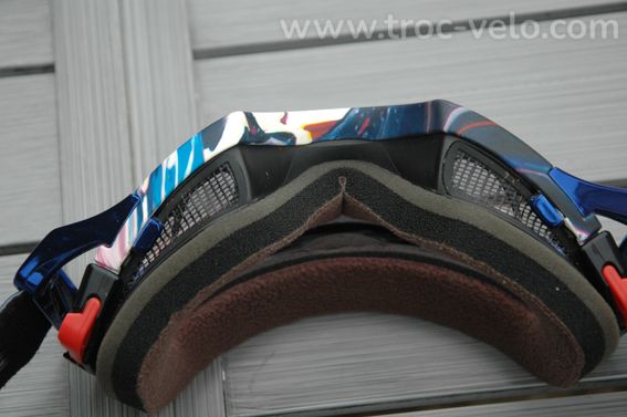 Masque Oakley airbrake Kokoro - 5