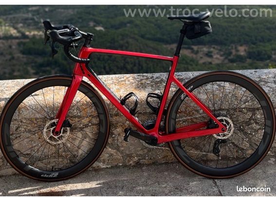 VAN RYSEL EDR CF taille L - Sram Rival AXS - Roues Zipp 303 - Capteur Quarq